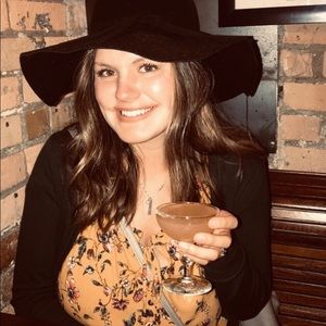 Meet your Posher, Jacie